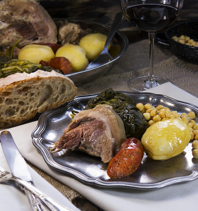 Lacón con grelos. COCINA GALLEGA - La Cocina de Frabisa La Cocina de