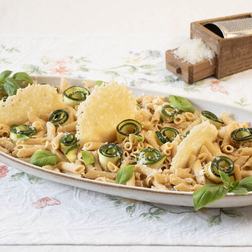 macarrones con calabacin y parmesano