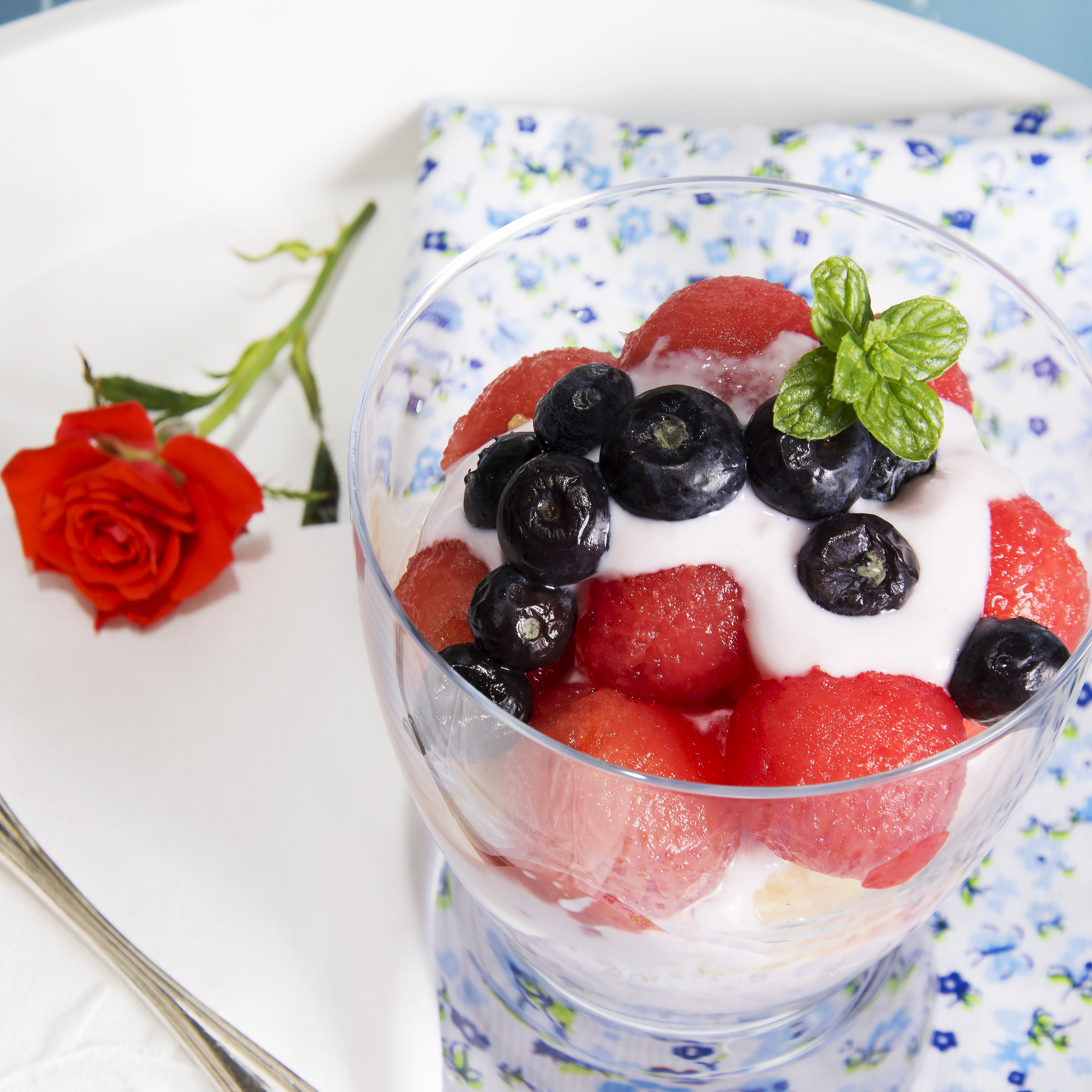 postre de fruta y yogur baja en calorías1