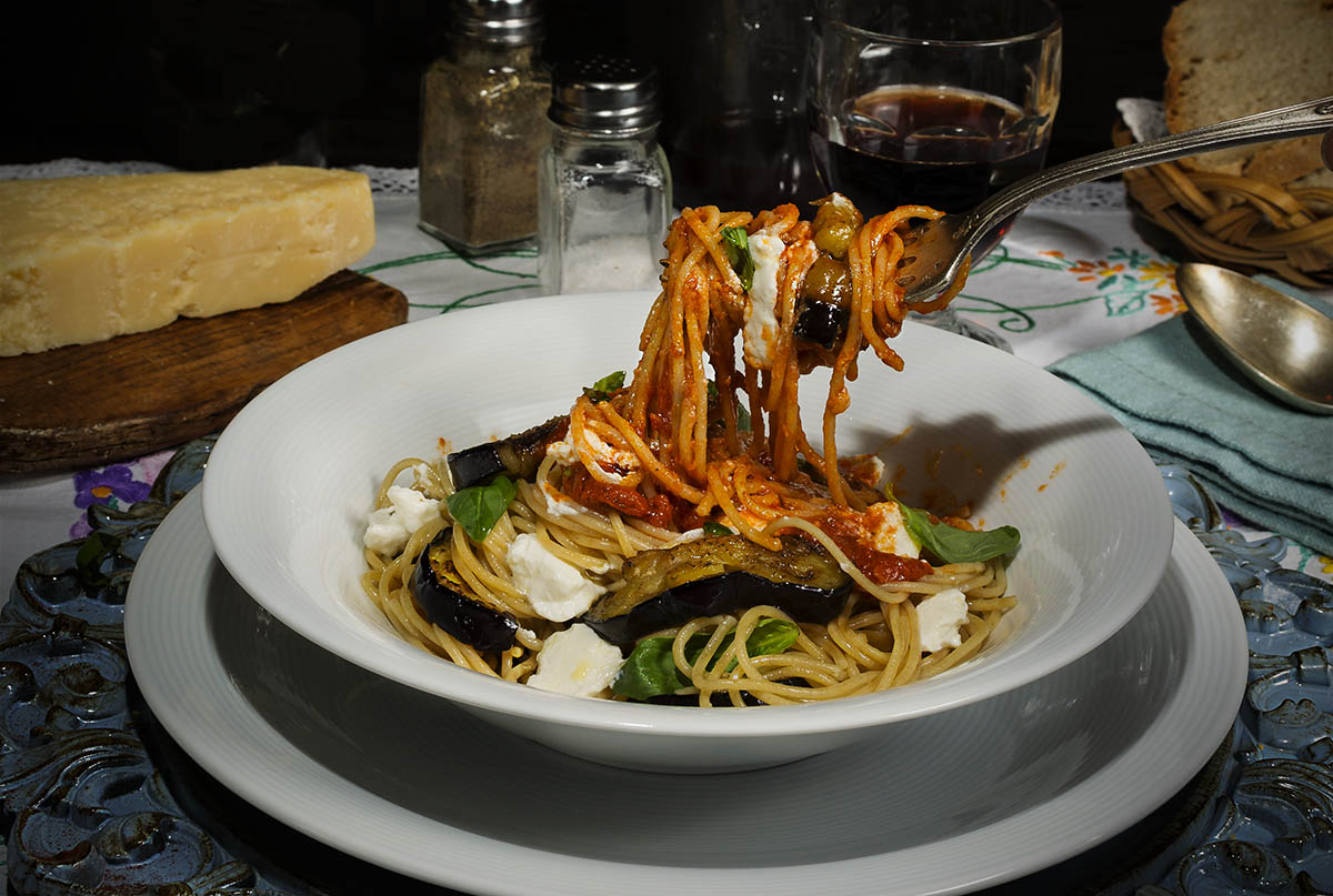 Espaguetis a la norma - Spaghetti alla norma. Cocina italiana - La Cocina  de Frabisa La Cocina de Frabisa