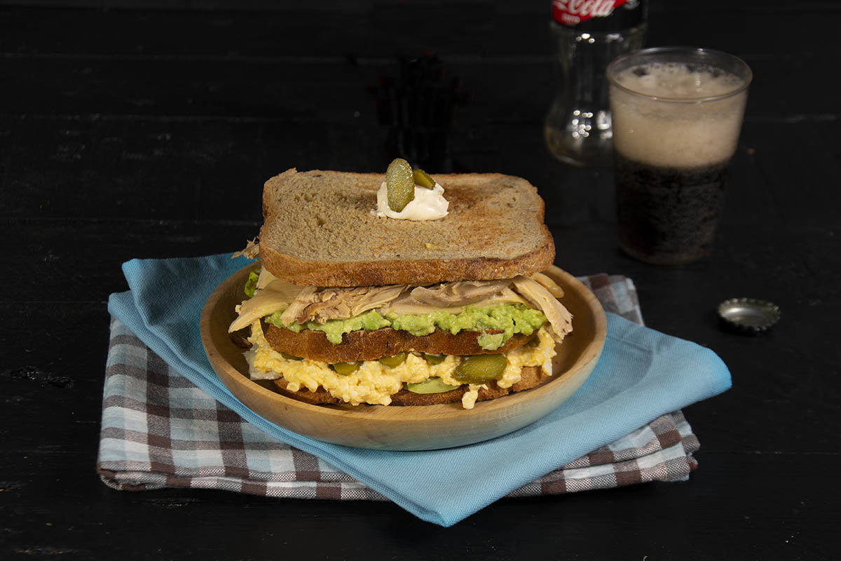 Sandwich de pollo asado y aguacate - La Cocina de Frabisa La Cocina de  Frabisa