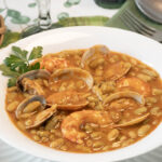 Verdinas con almejas y gambones