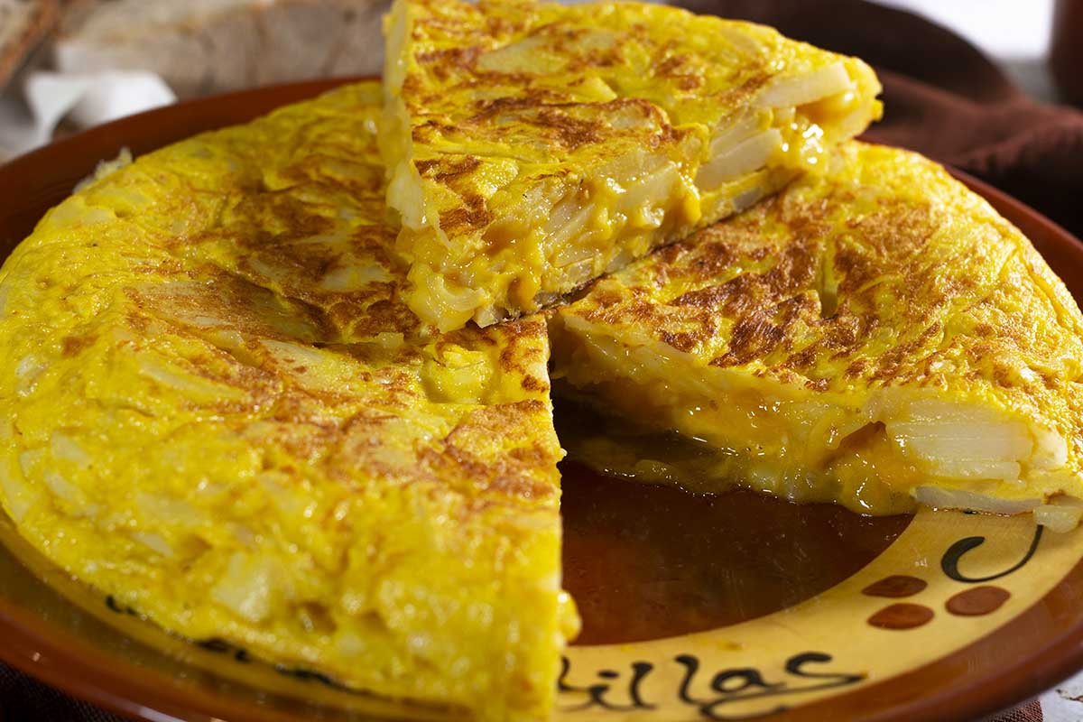 Tortilla de patatas o tortilla española. FÁCIL Y PERFECTA - La Cocina de  Frabisa La Cocina de Frabisa