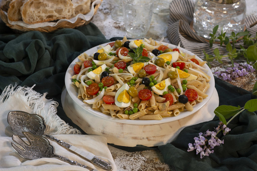 Ensalada De Pasta, Pollo Y Aceitunas. Saludable - La Cocina De Frabisa ...