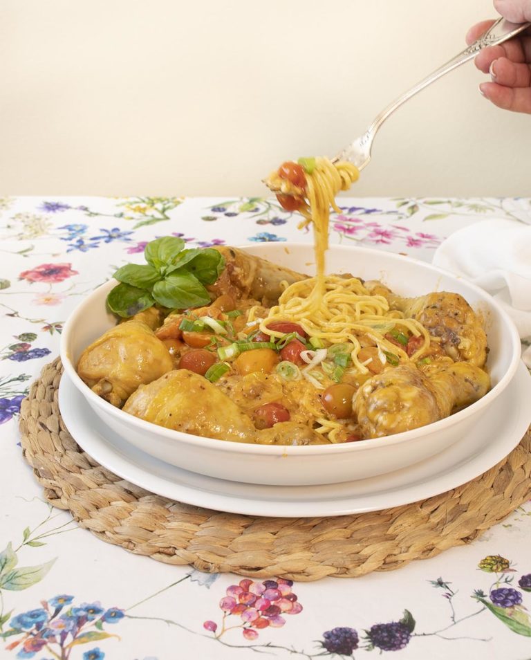 Pollo en salsa cremosa con cherrys La Cocina de Frabisa La Cocina de