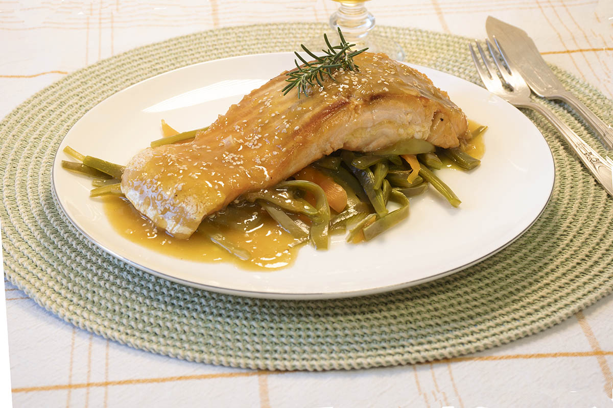 salmon en salsa de naranja
