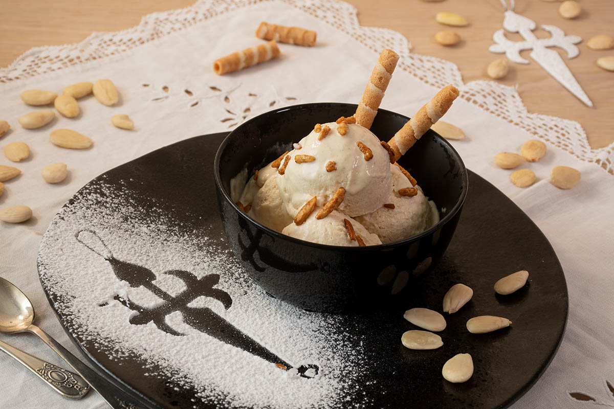 helado de tarta de SAntiago 