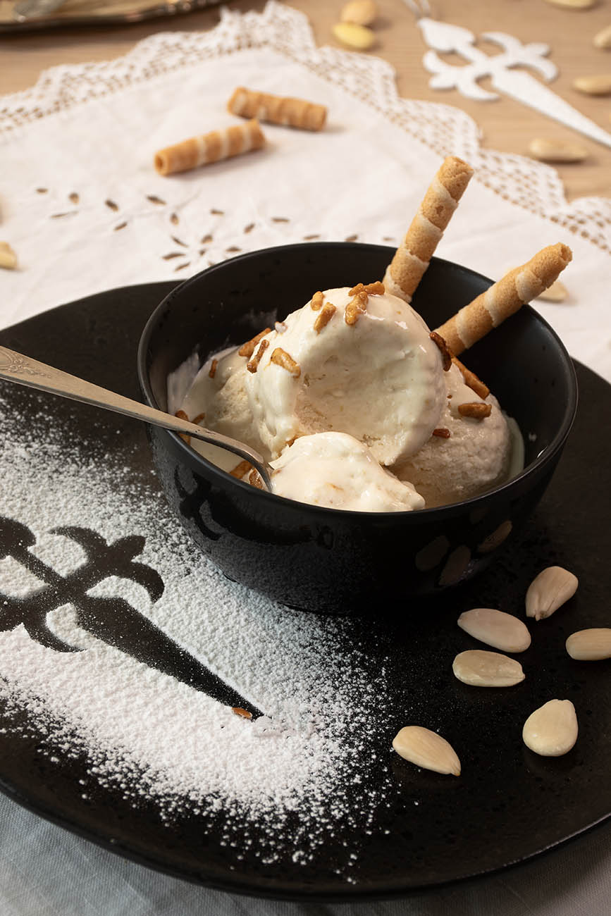 helado de tarta de SAntiago 