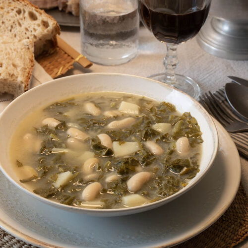 caldo gallego de navizas