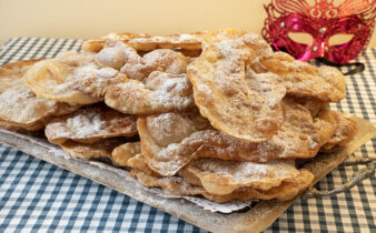 orejas crujientes de carnaval