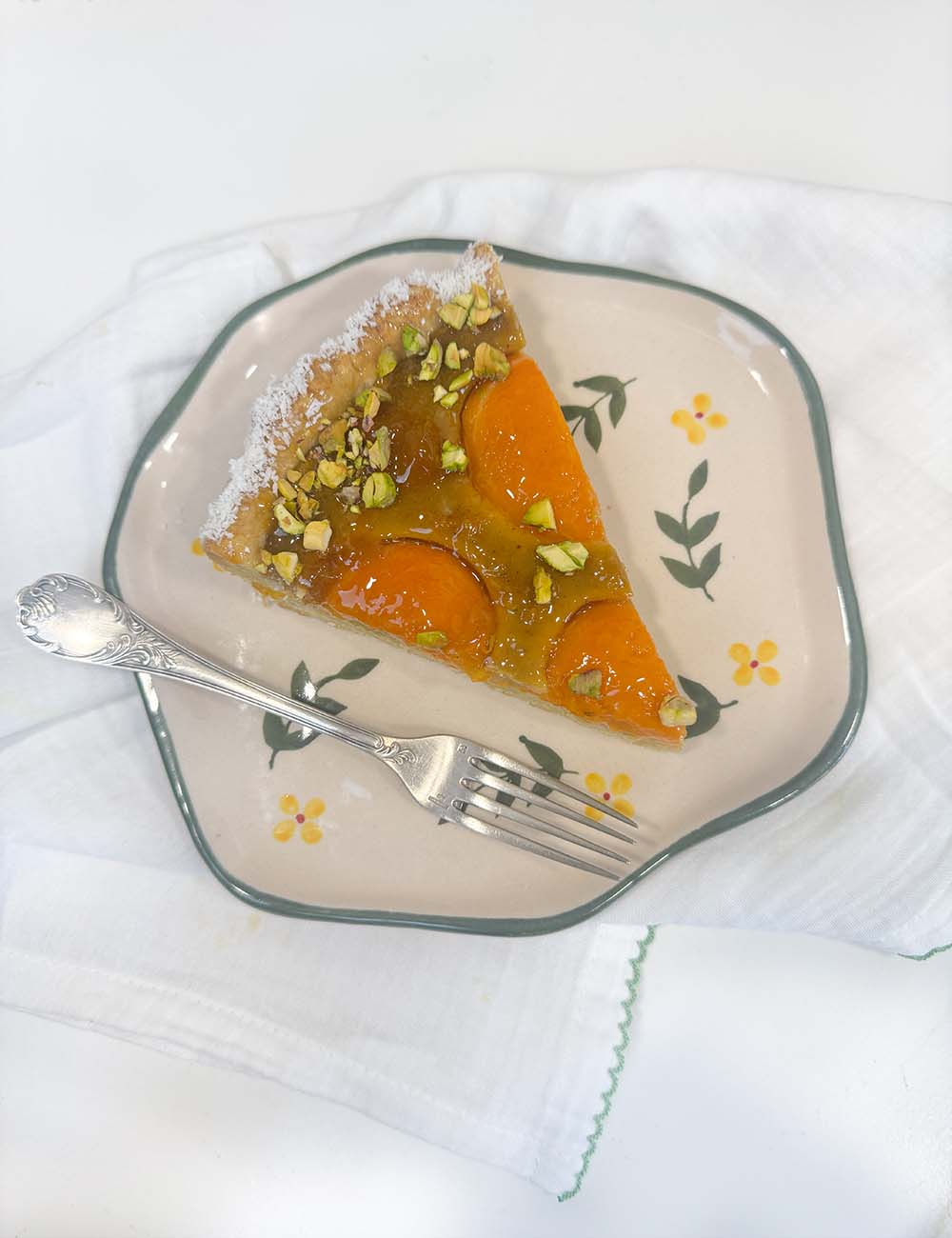 tarta de albaricoques y pistachos