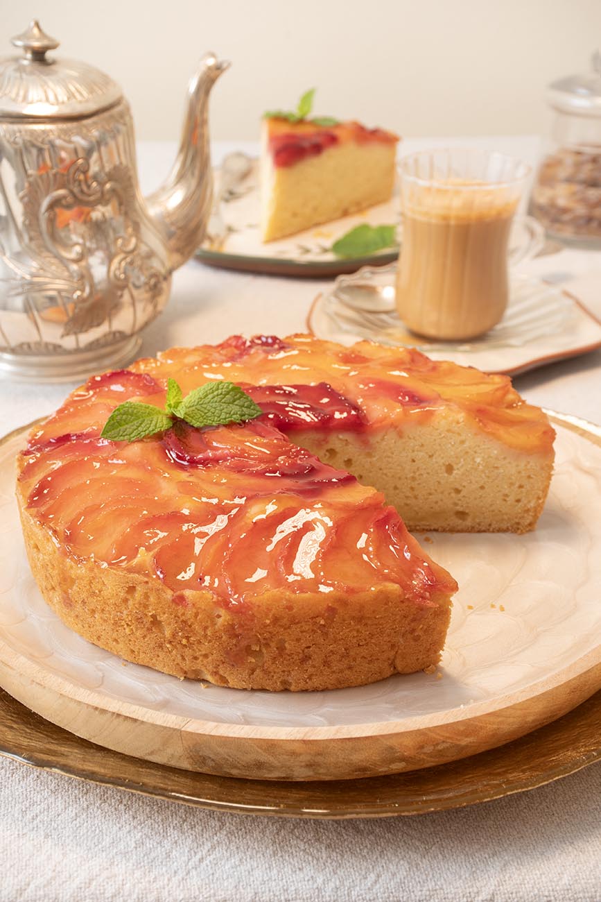 bizcocho de ricotta y ciruelas rojas