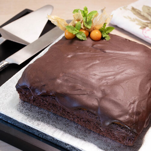 TARTA ESTILO SACHER CON DULCE DE LECHE