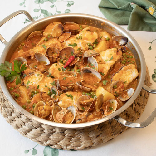guiso de rape con almejas y patatas
