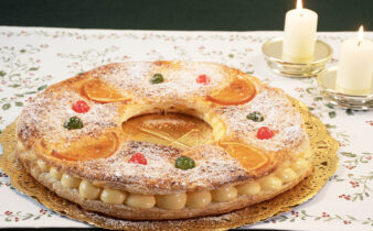 Roscón de Reyes de hojaldre