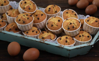 Magdalenas de calabaza asada y chispas de chocolate. Tiernas y esponjosas
