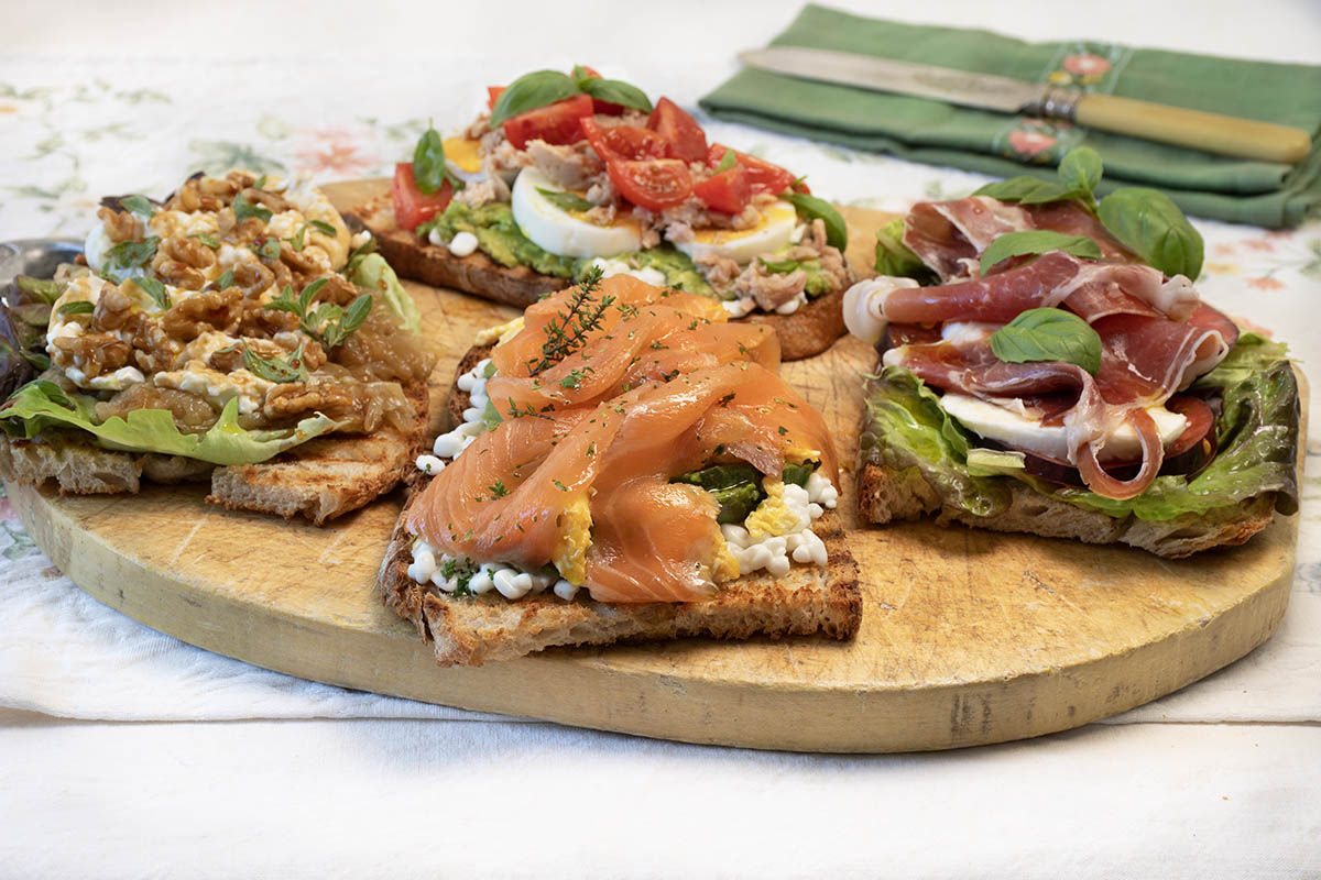 Tostas variadas: 4 ideas fáciles y deliciosas