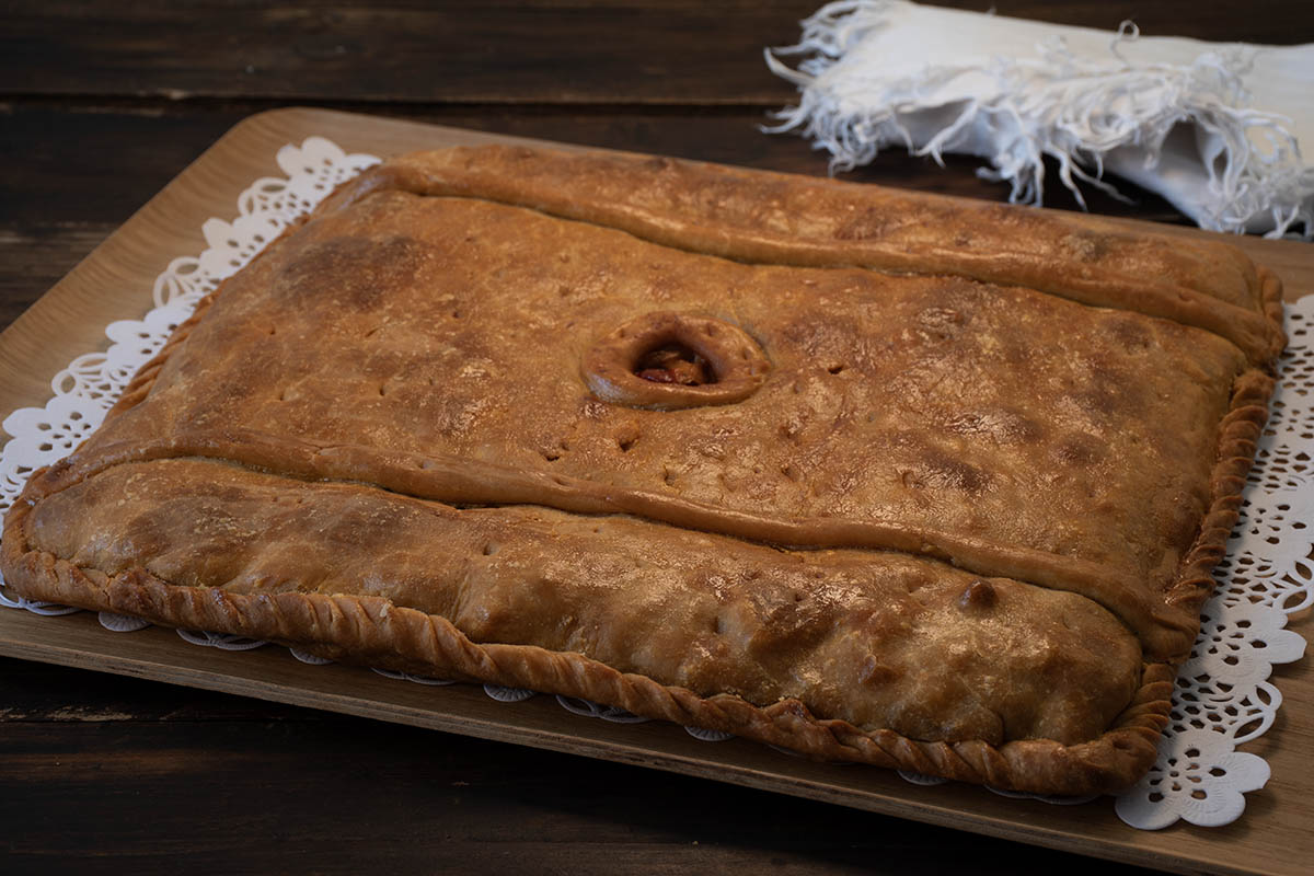 Empanada gallega de pulpo